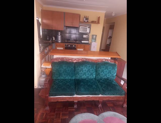 5 BEDROOM FREEHOLD FOR SALE IN NEWHOLME